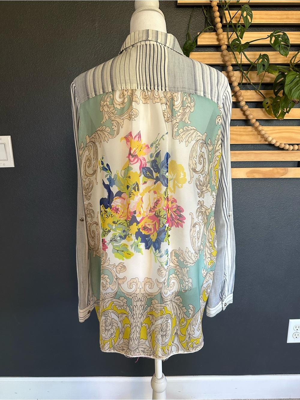 Aratta Silent Journey Embroidered Floral Mixed Print Boho Blouse Size Large - Picture 3 of 13